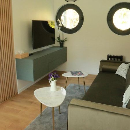 מלון פוטו Studio Tres Cosy - Independant Dans Une Peniche - Paris 16 מראה חיצוני תמונה